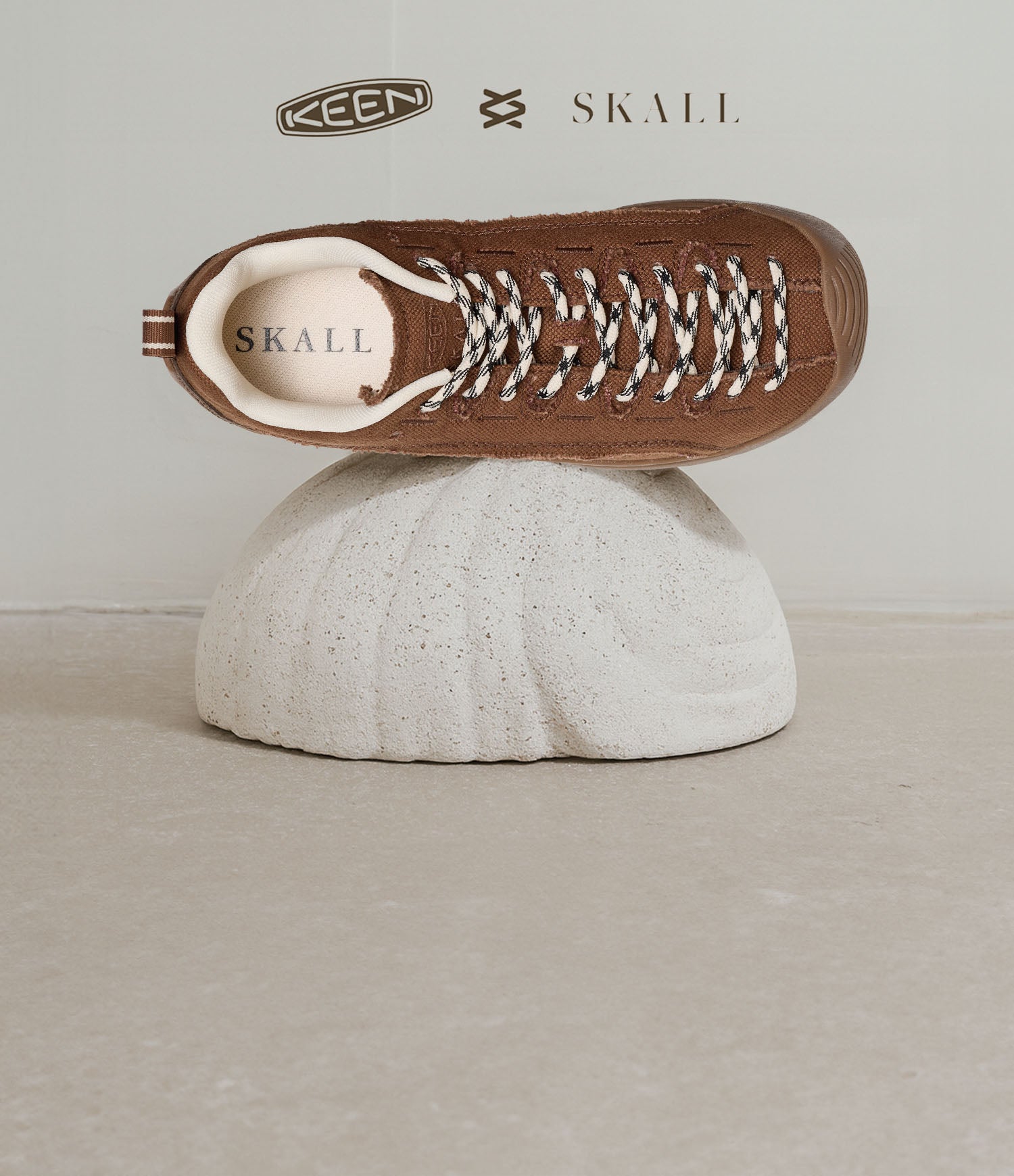 keen jasper marrone collab skall su pietra bianca