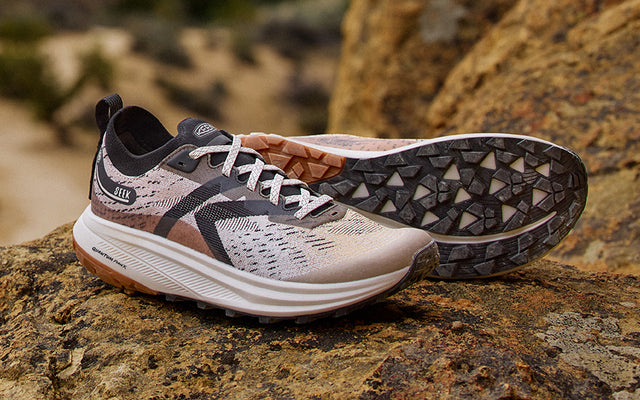 Scarpe KEEN Seek & Roam da trail running con suola ad alto grip e intersuola ammortizzata, ideali per trekking e outdoor su terreni misti.