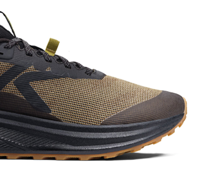 Suola KEEN ROAM per trail running con tasselli versatili, progettata per offrire grip e durata su sterrato, ghiaia e asfalto.